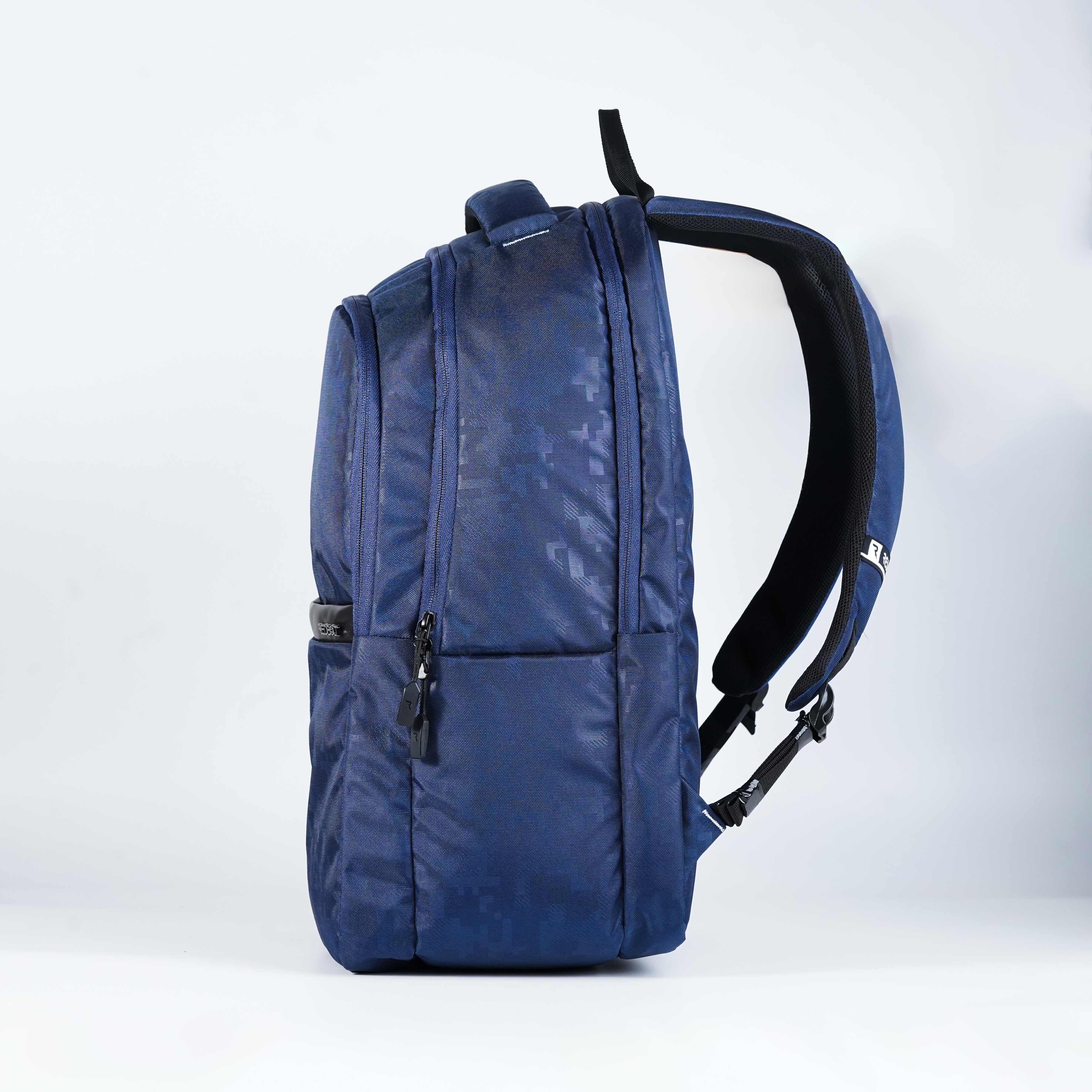 REDBOLT VENUS 30L BACKPACK - BLUE — Redbolt corporate gift, alternate view